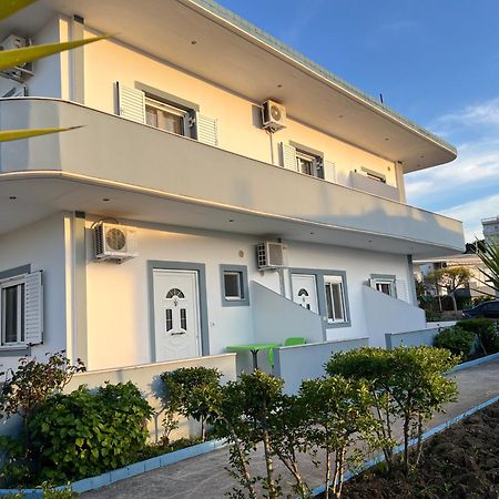 Villa Isufi คซามิล ภายนอก รูปภาพ